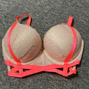 Victoria’s Secret Bra